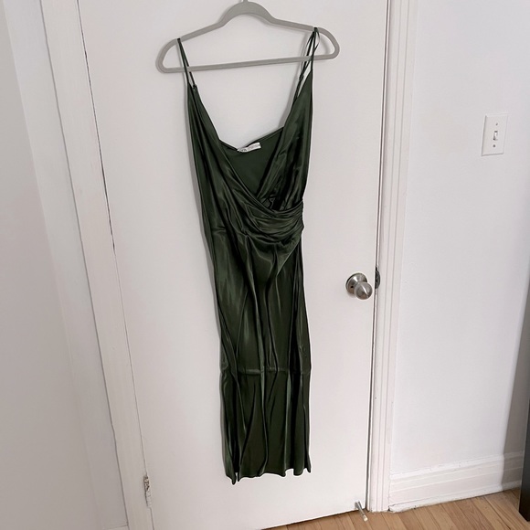 NWOT Zara Silky Wrap Dress - Picture 5 of 8